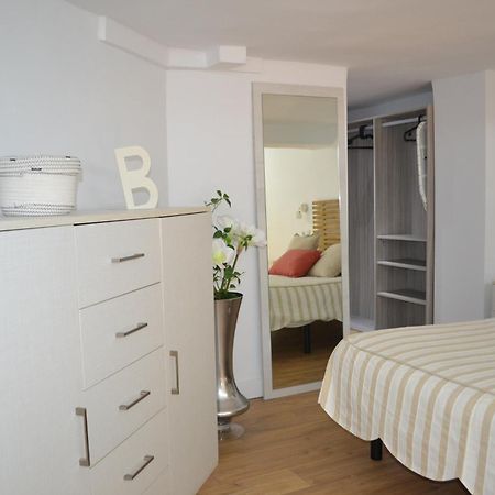 Apartamento En Playa Victoria Кадис Екстериор снимка