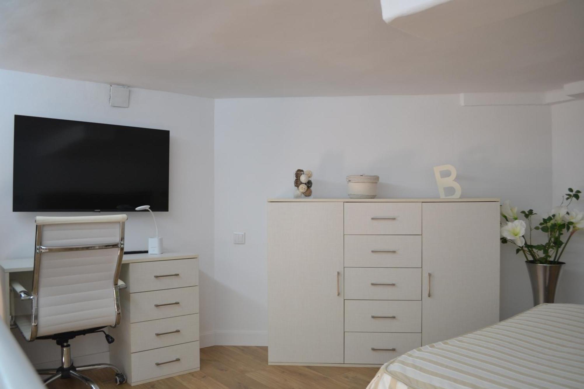 Apartamento En Playa Victoria Кадис Екстериор снимка